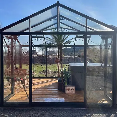 아파트 Lovely 1, With Private Terrace And Whirlpool,4-6 Pers 불랑쥬